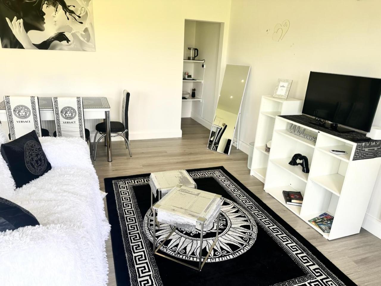 Kildare Luxury Suites エクステリア 写真